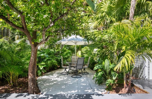 Southernmost Inn Adult Exclusive image 38