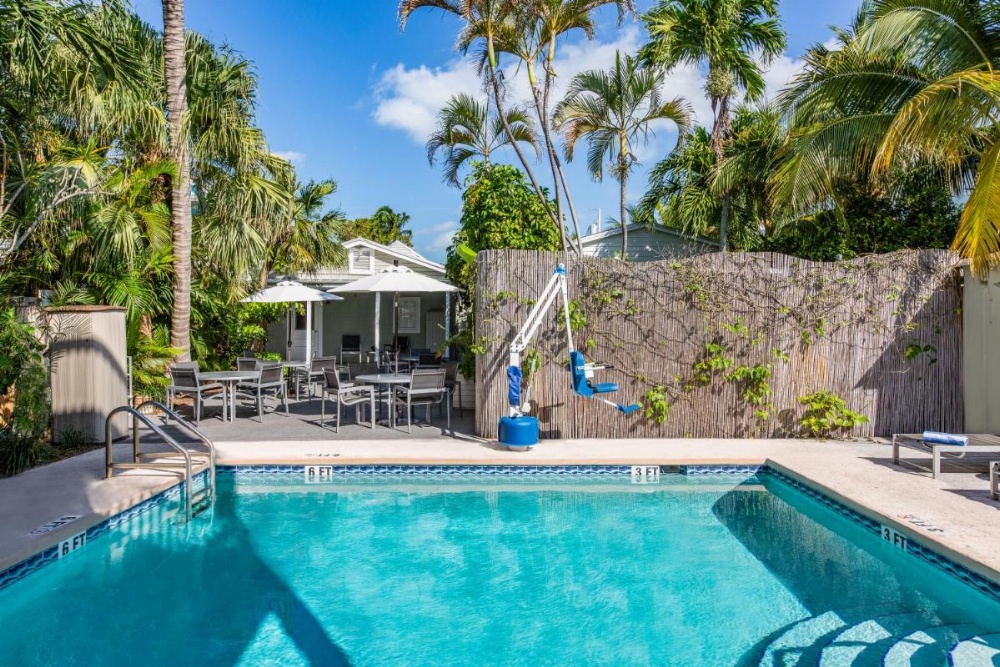 Southernmost Inn Adult Exclusive