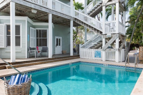 Southernmost Inn Adult Exclusive image 5
